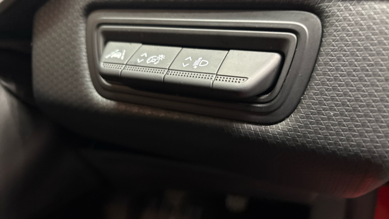 Renault Clio 1.0 TCe 100 Iconic 5dr Petrol Hatchback